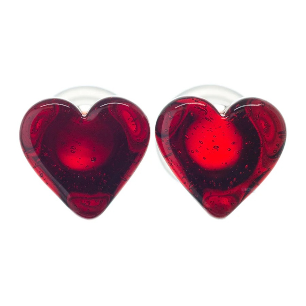 Heart-Shaped Plugs by Glasswear Studios in Ruby